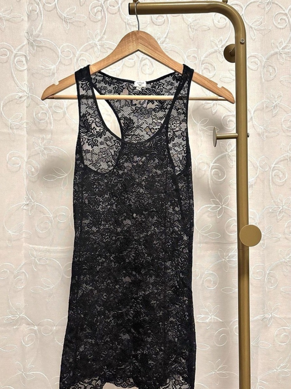 Aritzia Black Lace Long Top Size XS